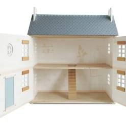 Bay Tree Wooden Dollhouse