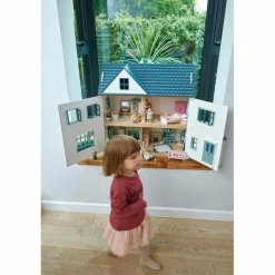 Dovetail Dollhouse