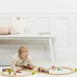 Figure 8 Wooden Train Set - 40 Pieces