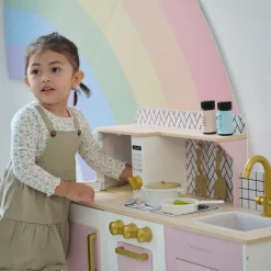 Little Chef Hampton Wooden Play Kitchen with Ice Dispenser & Sink - Pink