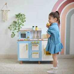 Little Chef Hampton Wooden Play Kitchen with Ice Dispenser & Sink - Blue