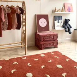 Moon Rug - Brick Red & Gold