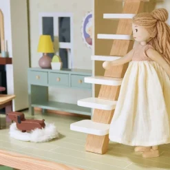 Mulberry Mansion Dollhouse