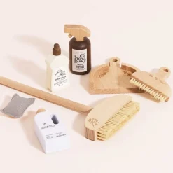 7 Piece Eco-friendly Wooden Cleaning Set