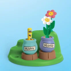 Playmobil Junior & Disney: Winnie the Pooh's & Tigger's Bee Garden Playset