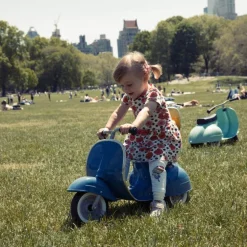 Primo Classic Ride-On Scooter - Blue