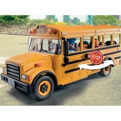 School Bus with Accessories and 4 Figures