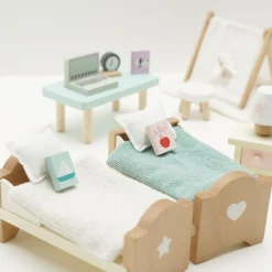 Wooden Dollhouse 24 Piece Child's Bedroom Furniture Set