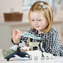 Wooden Polar Animals Set