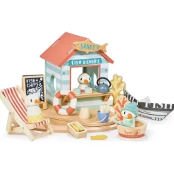 Wooden Sandy’s Beach Hut