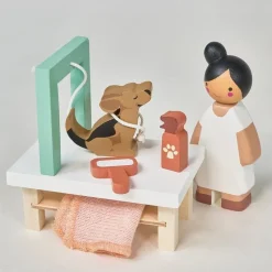 Wooden Waggy Tails Dog Salon Set
